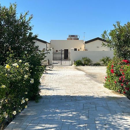 Baglio Il Gelso E L'Ulivo Appartamento Il Carrubo Reitani Extérieur photo