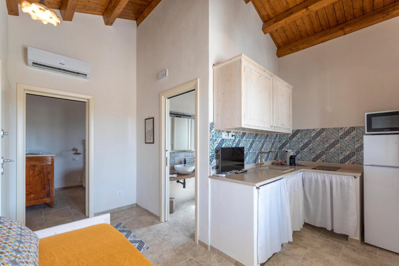 Baglio Il Gelso E L'Ulivo Appartamento Il Carrubo Reitani Extérieur photo